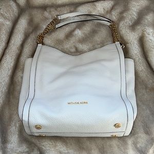 Michael Kors White Pebble Shoulder Bag